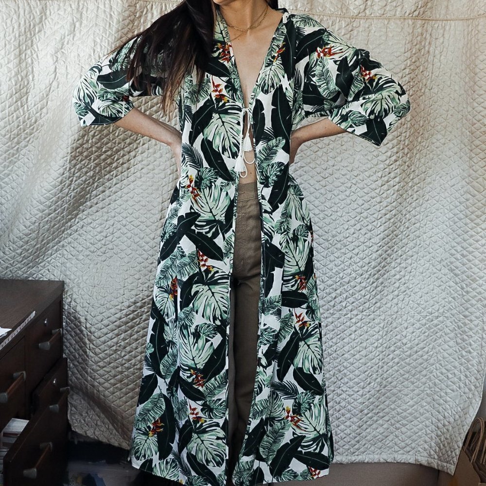 Rachel Zoe Palm Kimono - Picture 2 of 6